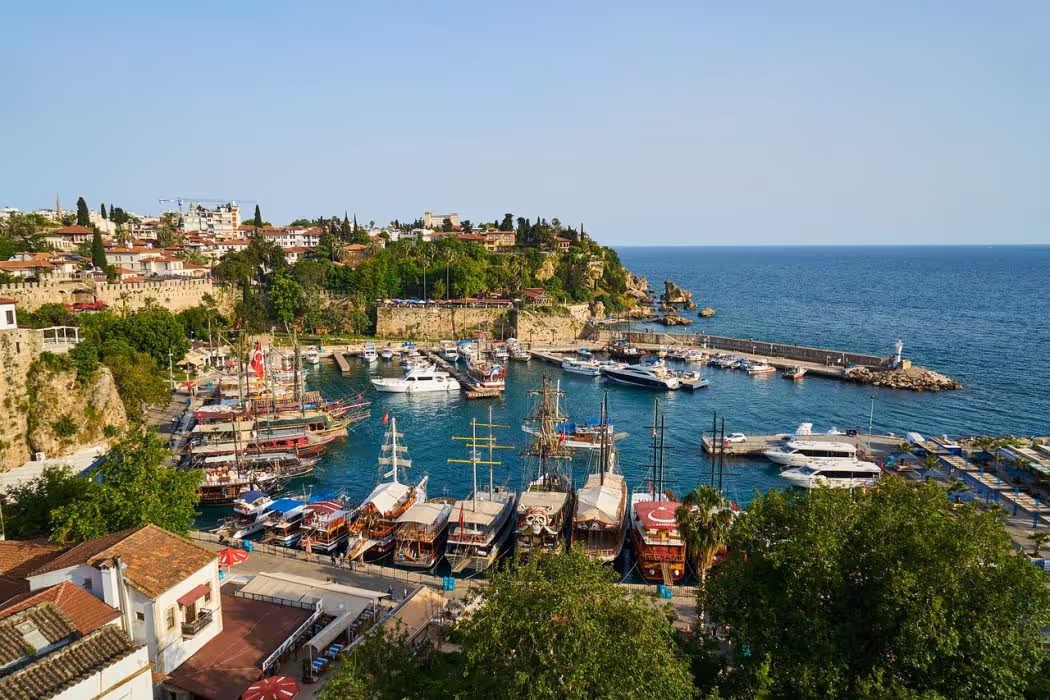 Haven van Antalya nabij Wyndham Garden Lara